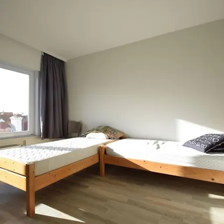Du Parc 006 Spacious In Apartamento De Haan